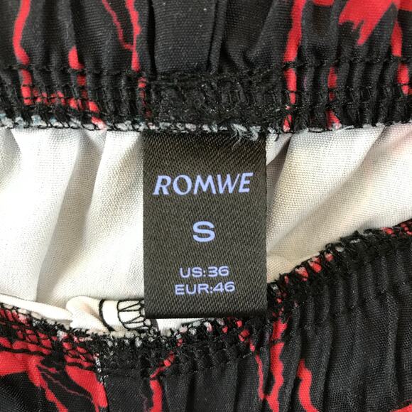 Pajama pants with skulls size S by ROMWE - Picture 3 of 9